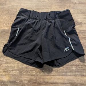W New Balance Run Short size small